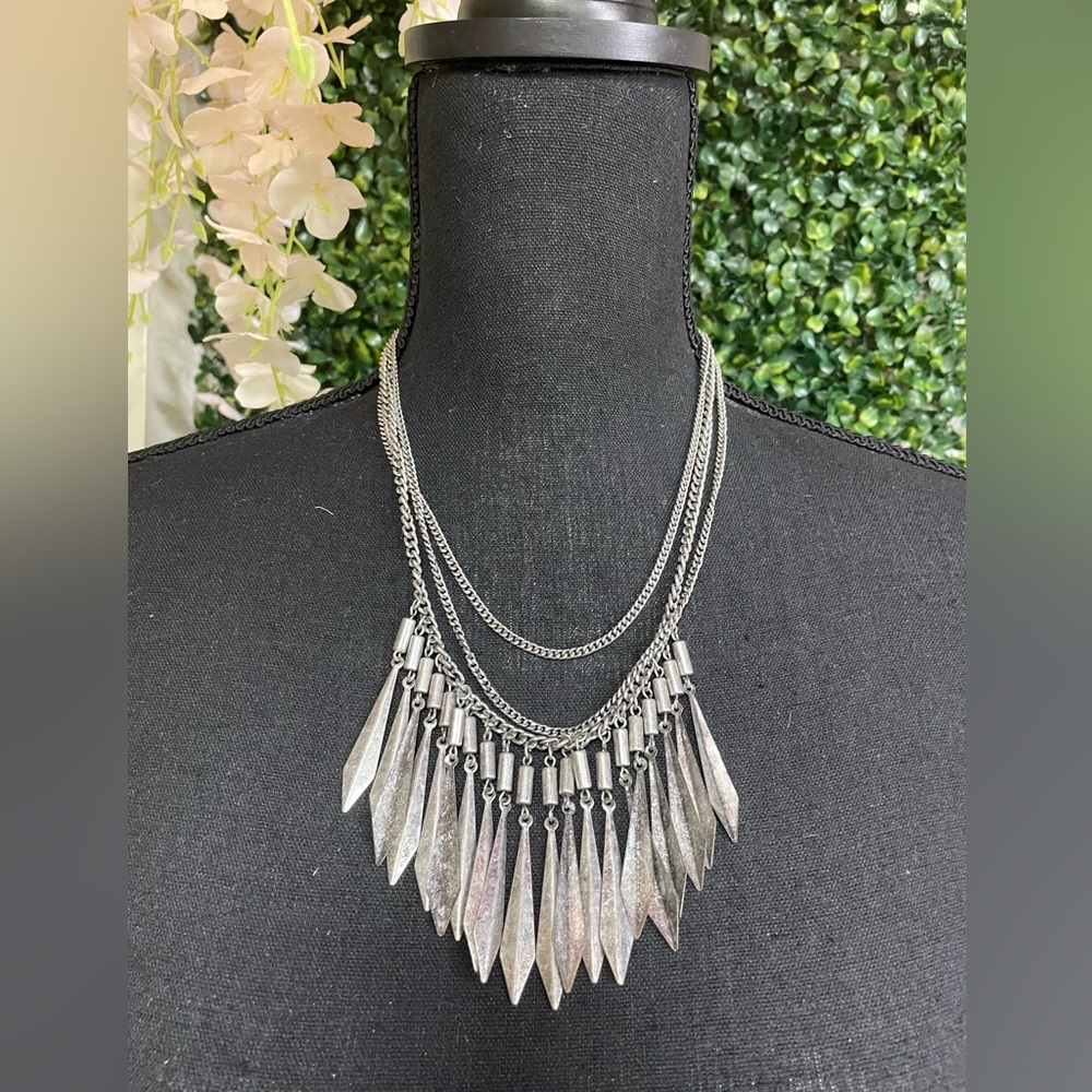 Metal Multilayered Necklace - Picture 2 of 2